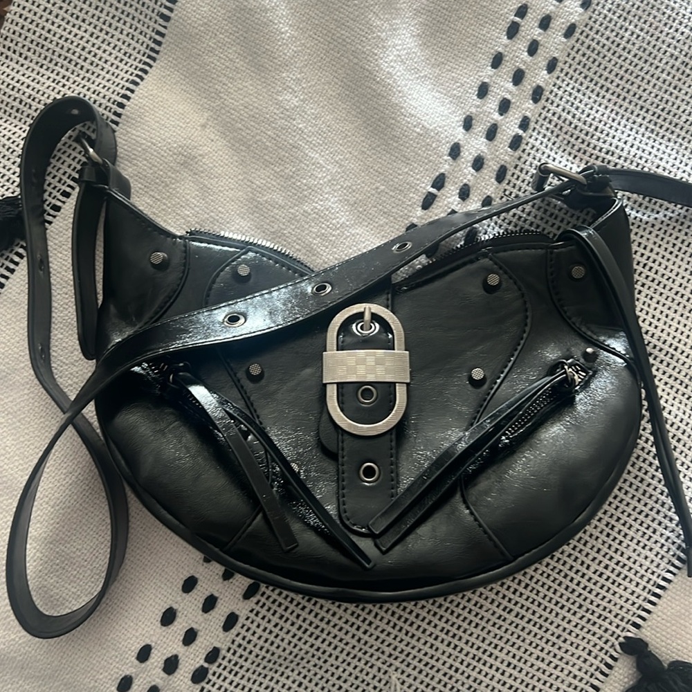 Punk black purse